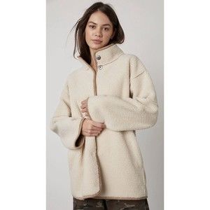 Velvet by Graham & Spencer Cream Fleece Jacket